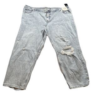 Abercrombie & Fitch Women's The Mom High Rise Light Wash Jeans Size 37/24R